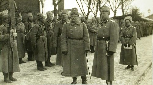 1916