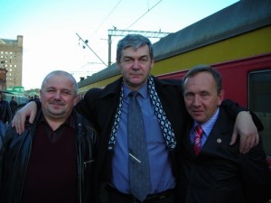 Ялева направо: Василий Гаврилюк, я, Виктор Емец